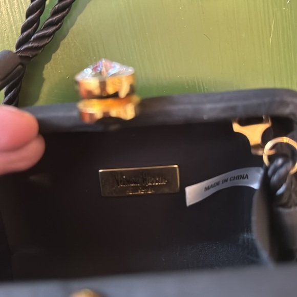 Neiman Marcus 🔥Sale🔥Elegant Black Evening Clutch - Picture 4 of 4